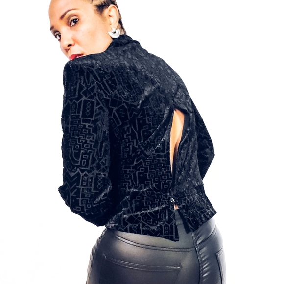 Velvet Open Jacket - Picture 2 of 7